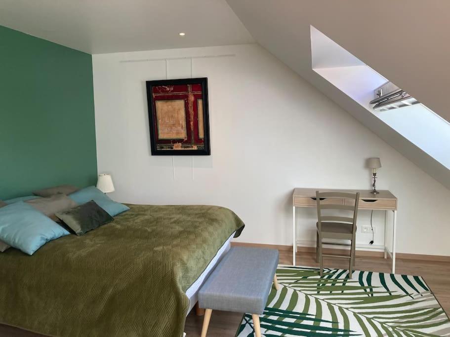 Le Gite Marie-Galante : Belle Maison D'Hotes Avec Acces Piscine En Ete Lanmeur Exterior photo
